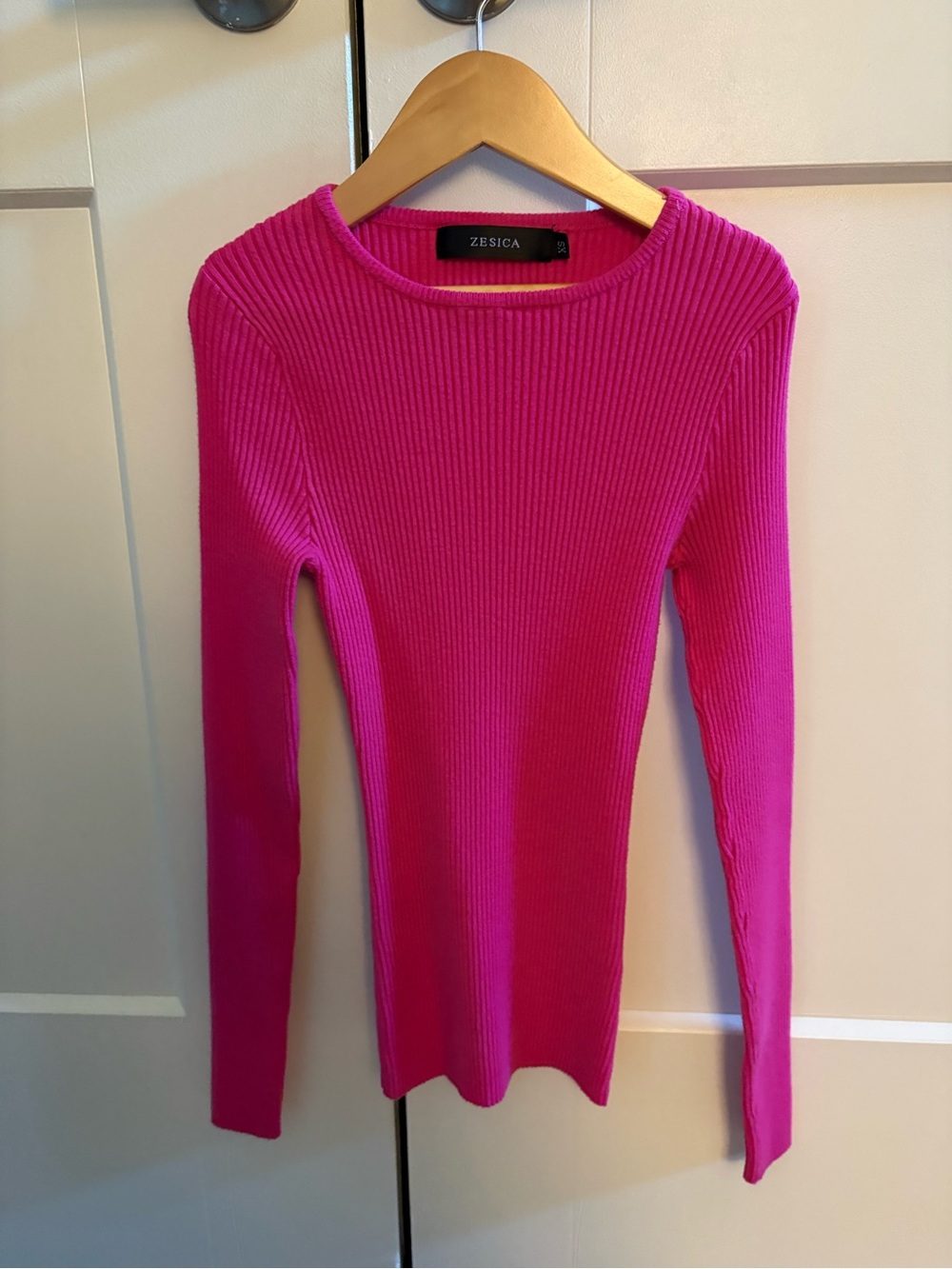 Zesica Ribbed Long Sleeve Sweater - Bright Fuchsia
